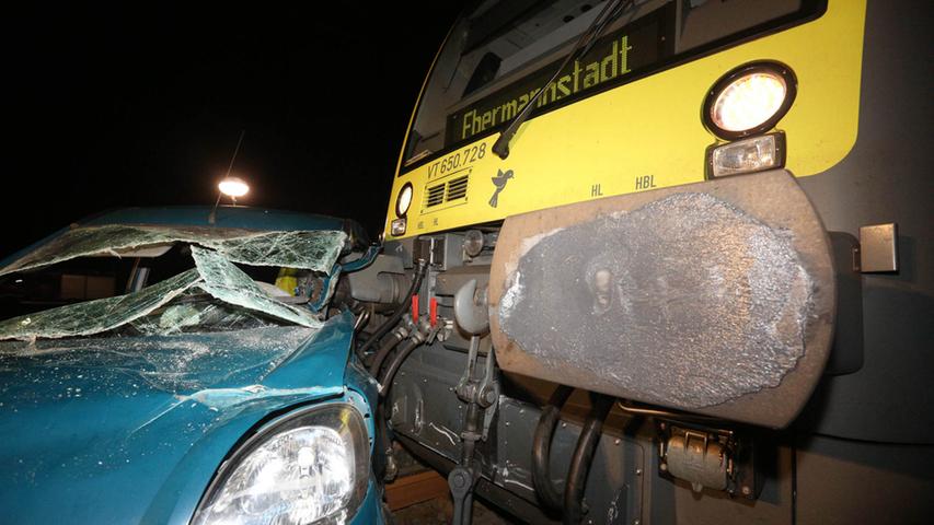 Tod am Bahnübergang Pretzfeld: Zug erfasst 78-jährigen Autofahrer