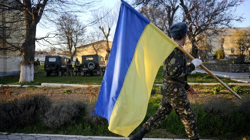 24. März : Der ukrainische Übergangspräsident ordnet den Abzug ukrainischer Truppen von der Krim an. Am Morgen hatten russische Soldaten einen der letzten ukrainischen Stützpunkte auf der Halbinsel unter ihre Kontrolle gebracht.