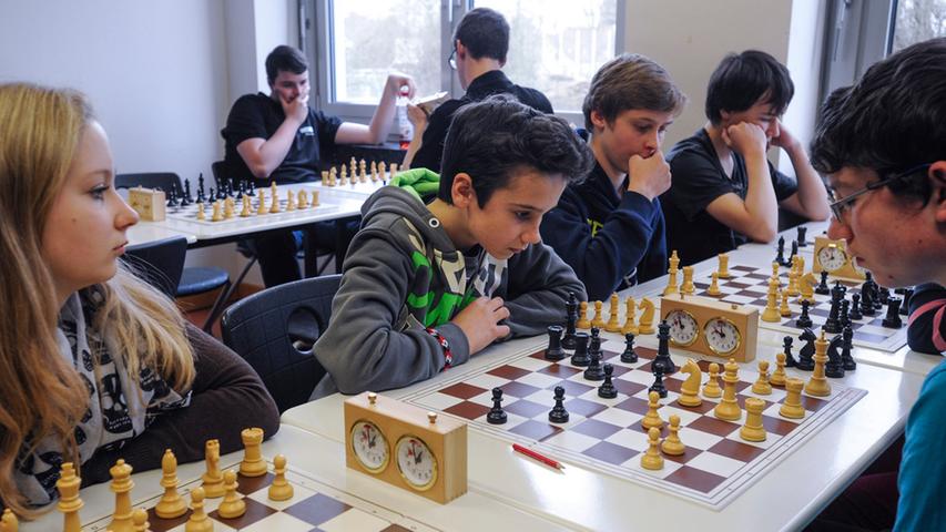 Junge Schachspieler suchten in Roth ihre Meister