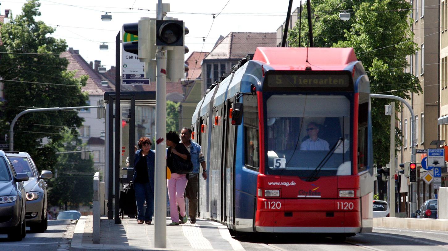 Die Stadtbahn nach Kornburg ist laut Oberbürgermeister Ulrich Maly noch "in der Gefriertruhe" - das Projekt damit noch immer nicht ad acta gelegt.