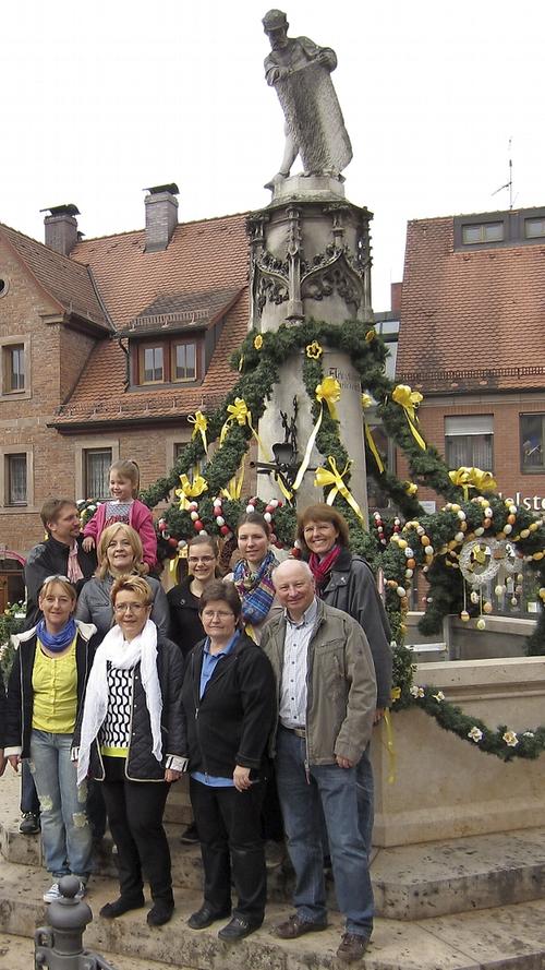 Liebevoll geschmückte Osterbrunnen in Schwabach und der Region