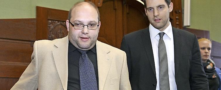 Legte Ulvi K. ein falsches Geständnis ab? Kein Sachbeweis bestätigte es bisher. Legte Ulvi K. ein falsches Geständnis ab? Kein Sachbeweis bestätigte es bisher.