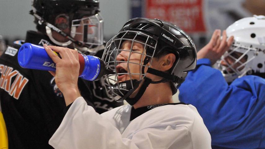 Hartes Training für Kämpfe auf dem Eis: Die Hembacher Buffalos Hockey