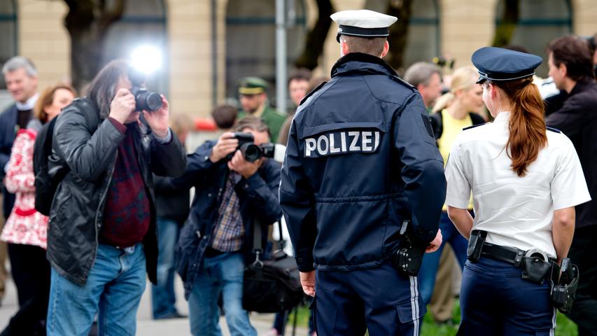 Blau im Dienst: Bayerns Polizei kleidet sich neu ein
