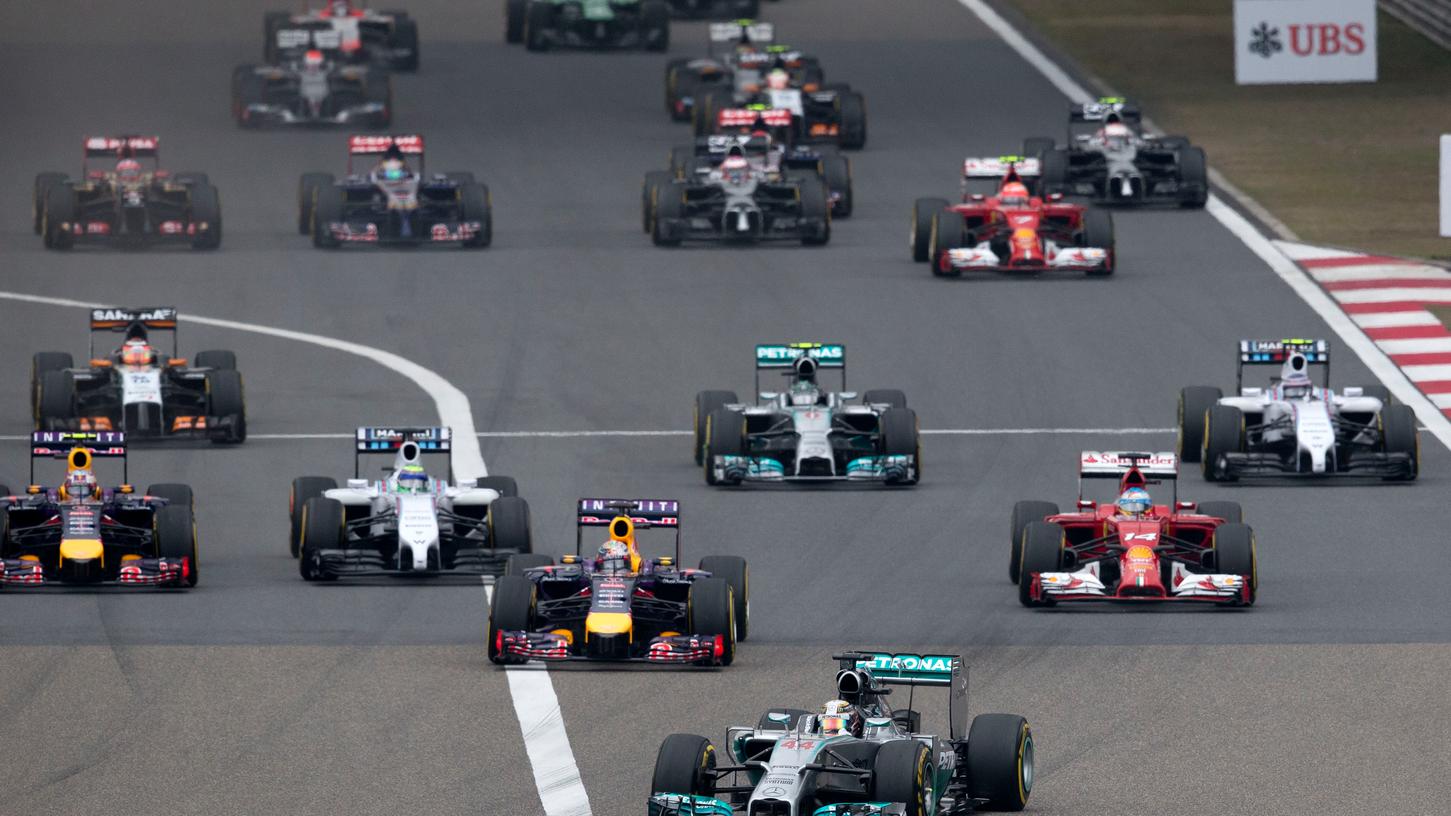 Beim Großen Preis von China feierte Lewis Hamilton seinen dritten Triumph in Serie.