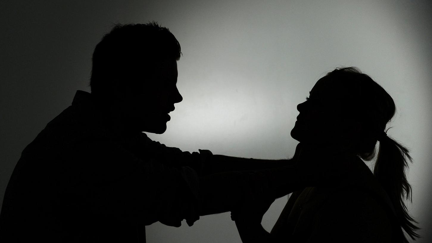 Frauen, die vor häuslicher Gewalt flüchten, finden meist im Frauenhaus Zuflucht.