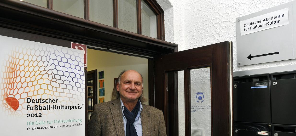 Fußball-Akademie-Chef Günter Joschko hört auf