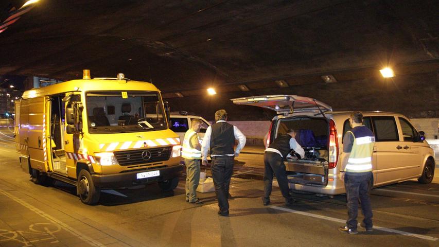 Radfahrer stürzt im Marientunnel vor Straßenbahn und stirbt