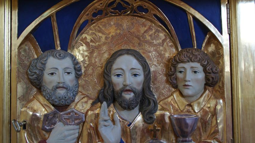Schwabacher Blattgold ziert neugotischen Altar in der Slowakei