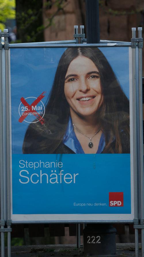 Auch Stephanie Schäfer möchte ihre Partei gerne im Europäischen Parlament repräsentieren.