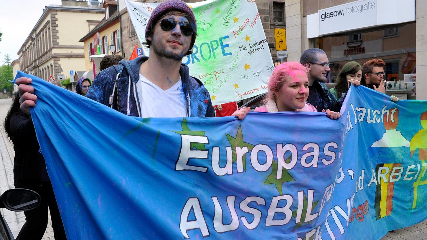 1. Mai-Demo in Erlangen mit Europa-Fest