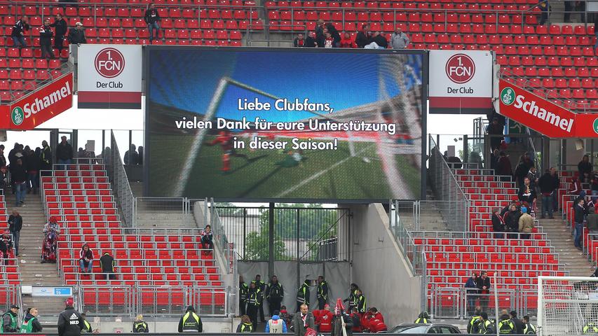 Es könnte das letzte Heimspiel des Club in der 1. Bundesliga auf unbestimmte Zeit sein. Der FCN bedankt sich artig bei den Fans für ihre Unterstützung 2013/14.