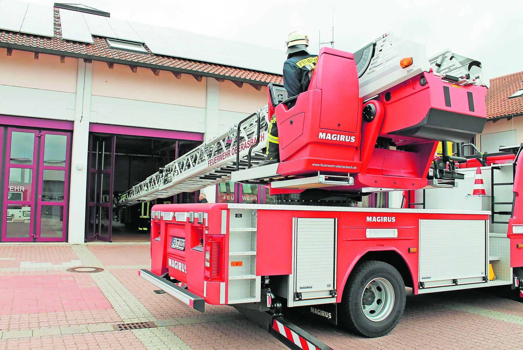 Drehleiter Im Einsatz | Nordbayern