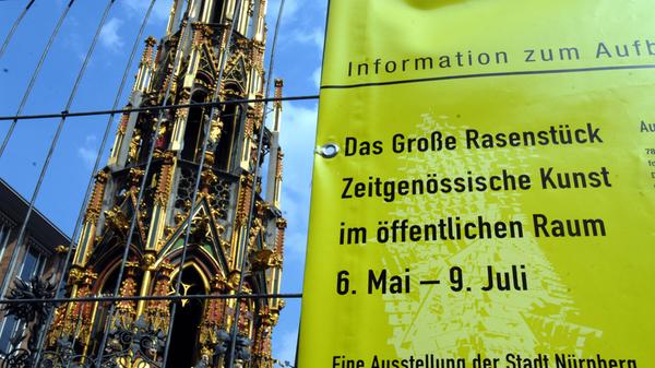 Zur Fußball-WM in Deutschland 2006 benannte Nürnberg gleich ein ganzes Kunstprojekt nach einem Gemälde des großen Nürnberger Künstlers Albrecht Dürer. "Das große Rasenstück" beinhaltete Kunstprojekte im gesamten Stadtgebiet.