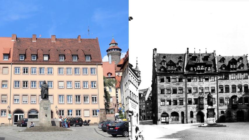 Seine Heimatstadt Nürnberg widmet dem weltbekannten Maler einen eigenen Platz. Eine lebensgroße Statue ziert den Albrecht-Dürer-Platz in der Altstadt. Der Platz wurde nach der Zerstörung im Zweiten Weltkrieg (das rechte Bild ist eine Aufnahme vor der Zerstörung) weitgehend wieder nach dem historischen Vorbild aufgebaut.
