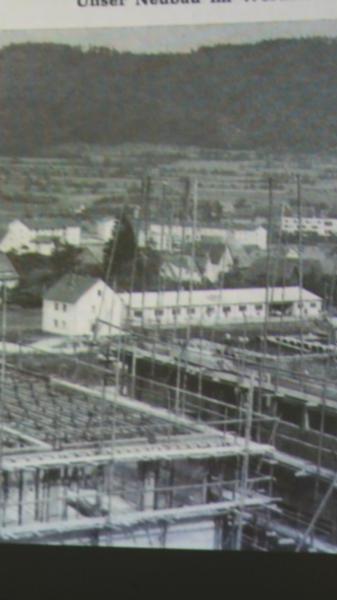 Blick über den Rohbau des neues Schulgebäudes 1968. Ein Jahr später zog die Schule um - und hatte endlich etwas mehr Platz. 1970 wurde dann der Erweiterungsbau fertiggestellt.