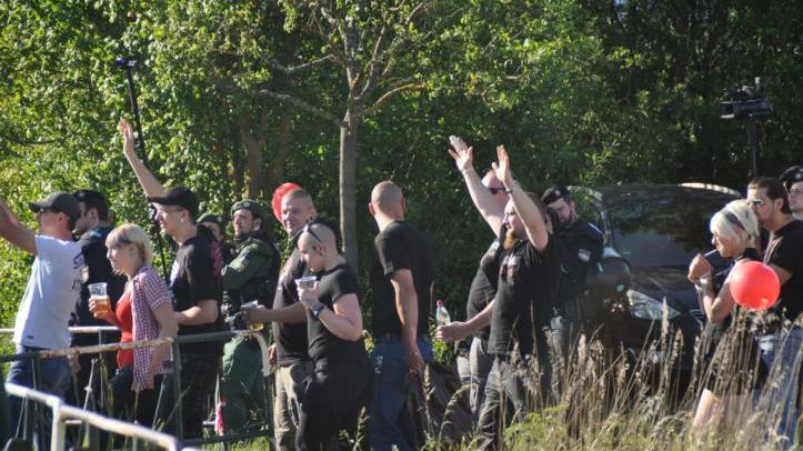 Auf Seiten der Neonazis war ein „großes Gewaltpotenzial deutlich“, erklärte die Polizei bei der Bilanz zum NPD-Bayerntag am vergangenen Samstag in Scheinfeld.