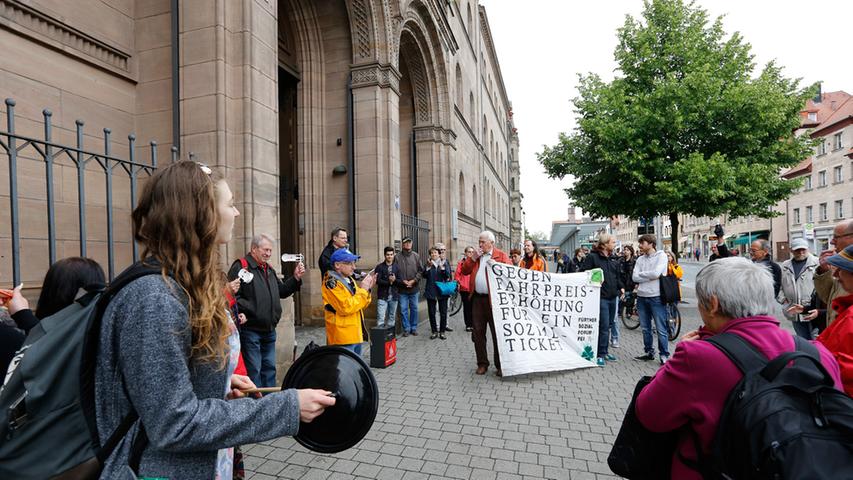 Fürther Bündnis demonstriert gegen ÖPNV-Preiserhöhung