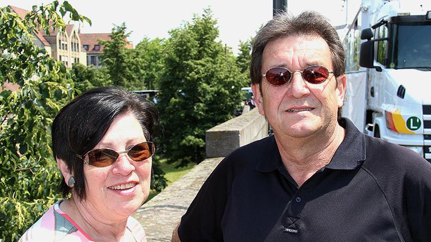 Auch Roland (63) und Katharina Endres (59) aus Fischbach sind schon jahrelange Besucher des Events: "Wir sind fast jedes Jahr hier. Allerdings finden wir es schade, dass viele der großen Stars nicht mehr mit dabei sind", sagten sie.