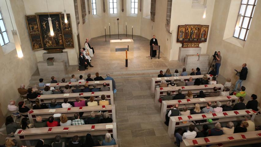 In der Klarakir­che ist die Gemeinde bereits seit Ende April mit ihren Gottesdiensten zu Gast – die erwidert damit...
