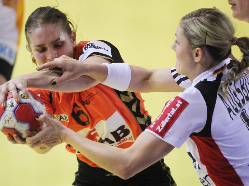 Handball-Frauen holen Sieg: Hauptrunde im Visier