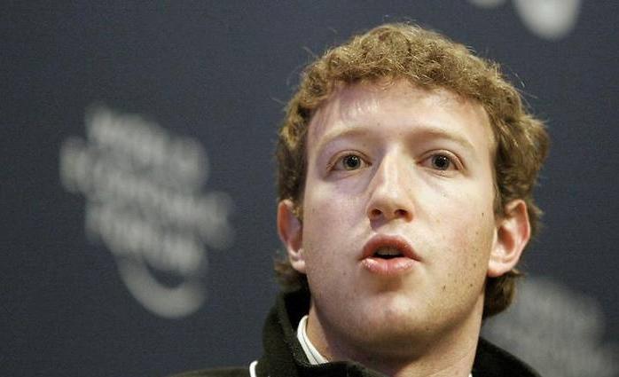 Der Kopf hinter Facebook: Gründer und Geschäftsführer Mark Zuckerberg. In bester Silicon-Valley-Manier hat er sein Unternehmen aus den eigenen vier Wänden in die Welt gebracht. Der Weg dorthin war nicht leicht, denn...