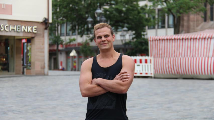Als "Schweinebauer Gunther aus Mittelfranken" wollte Gunther Höfler 2015 bei "Bauer sucht Frau" (RTL) seine große Liebe finden. 
