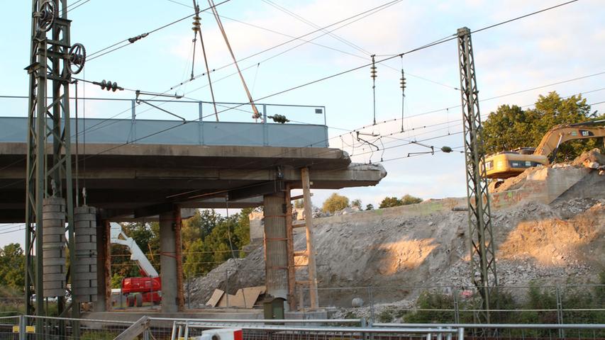 Bahnbrücke bei Lehrberg muss einem Neubau weichen