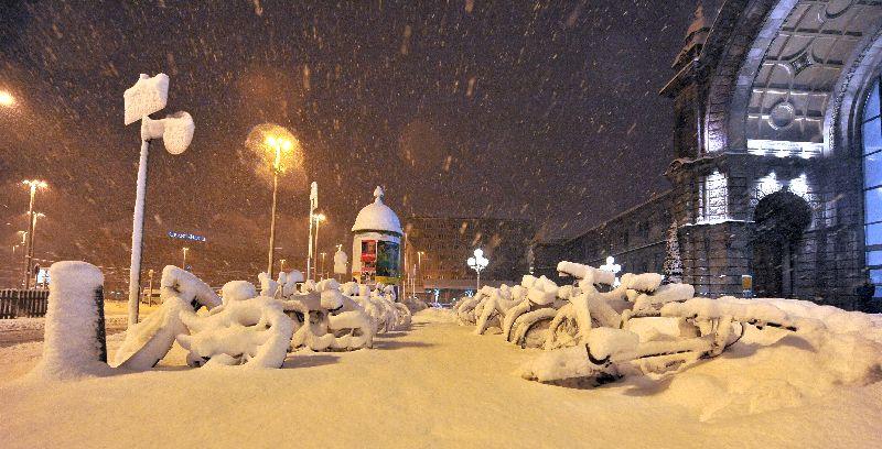 Winterchaos 2010: Nürnberg versank im Schnee