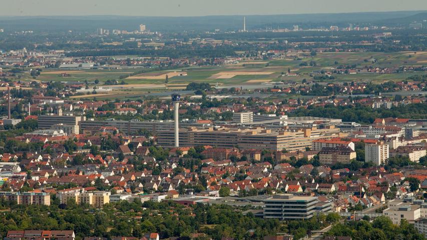 Oben am Fernmeldeturm: Traumhafter Blick über Nürnberg