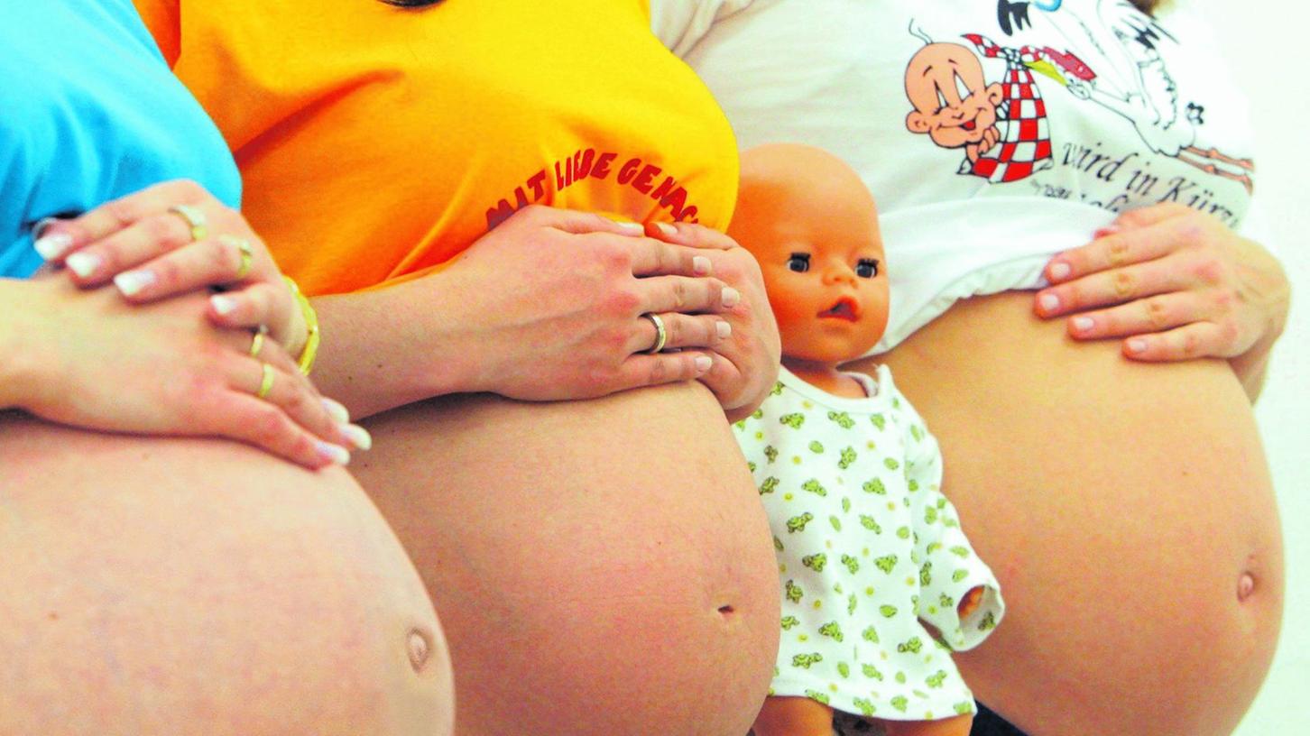 Schwangere Schwabacherinnen, die in einem Krankenhaus entbinden möchten, müssen ab 2015 eine Klinik in einer Nachbarstadt aufsuchen.
