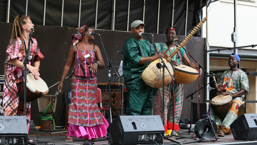 Mit Musik und Trommeln: Afrika-Kulturtage in Forchheim 2014