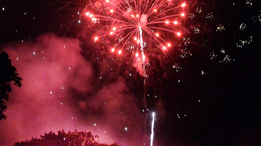 Feuerwerk und Hochstimmung beim Schlossgartenfest