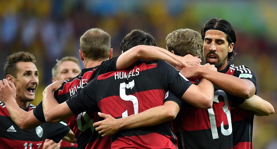 Presse: Brasilien verprügelt, Deutschland läuft auf dem Wasser