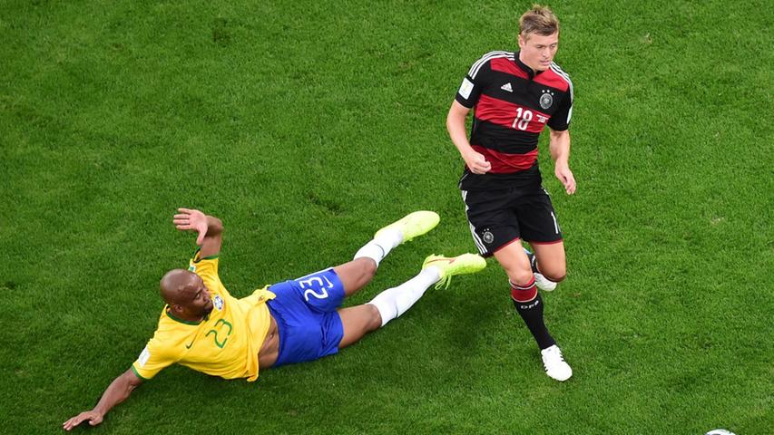 Kroos ganz groß! Der herausragende Mann der deutschen Elf gegen Brasilien mit einem Doppelpack. Wiederholung im Finale unbedingt erwünscht! Diese Note gibt's von unseren Usern: 1,3 (124 Stimmen).