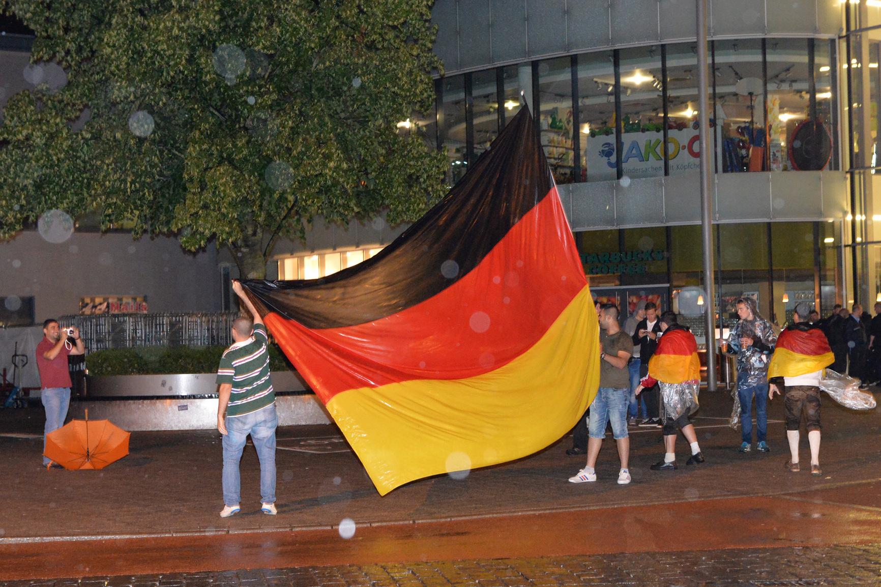 Die Arcaden sind seither ein beliebter Treffpunkt, unter anderem auch zum Public Viewing bei der Fußball-Weltmeisterschaft 2014.