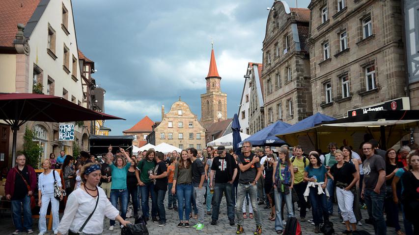 Wonne und Regen: Der Freitag beim Fürth Festival