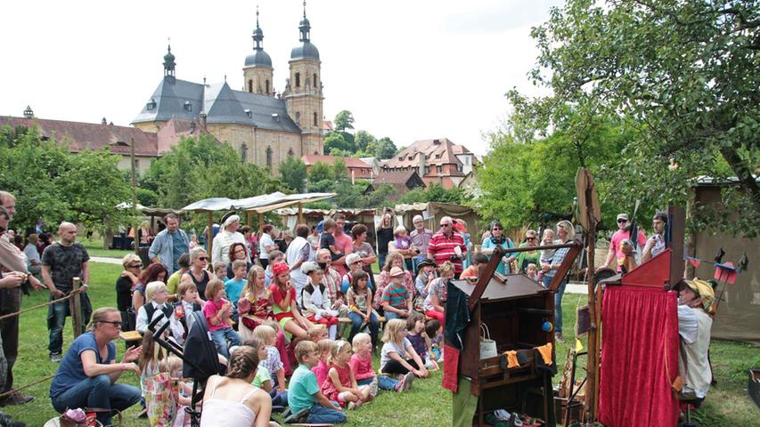 Barockfest in Gößweinstein mit Perücke und Pomade