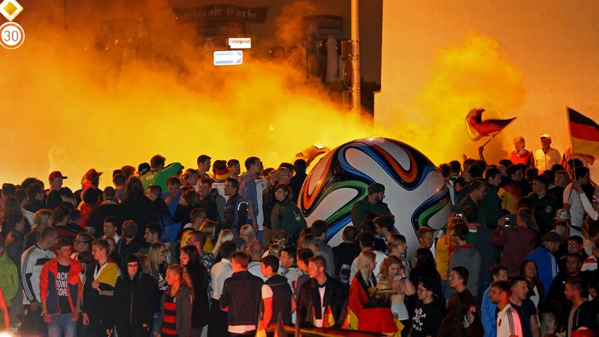 Herzogenaurachs Polizei rettet Ball vor feiernden Fans