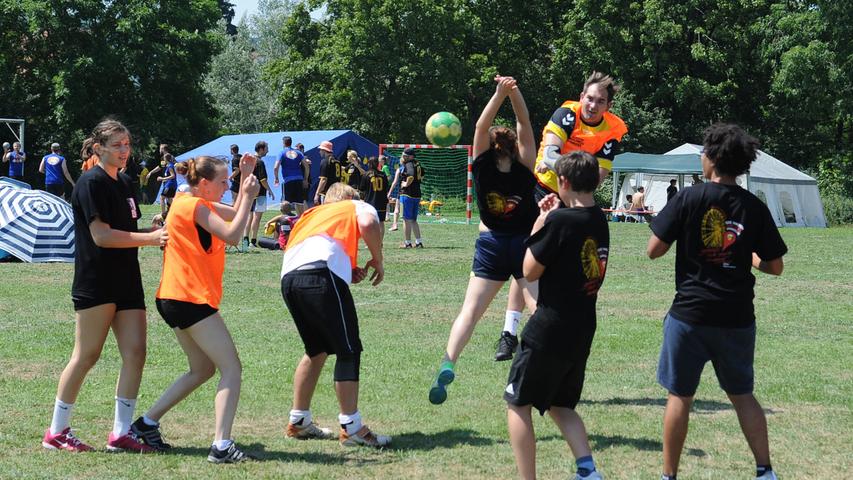 Unter brennender Sonne: Quattroball-Turnier in Forchheim 2014