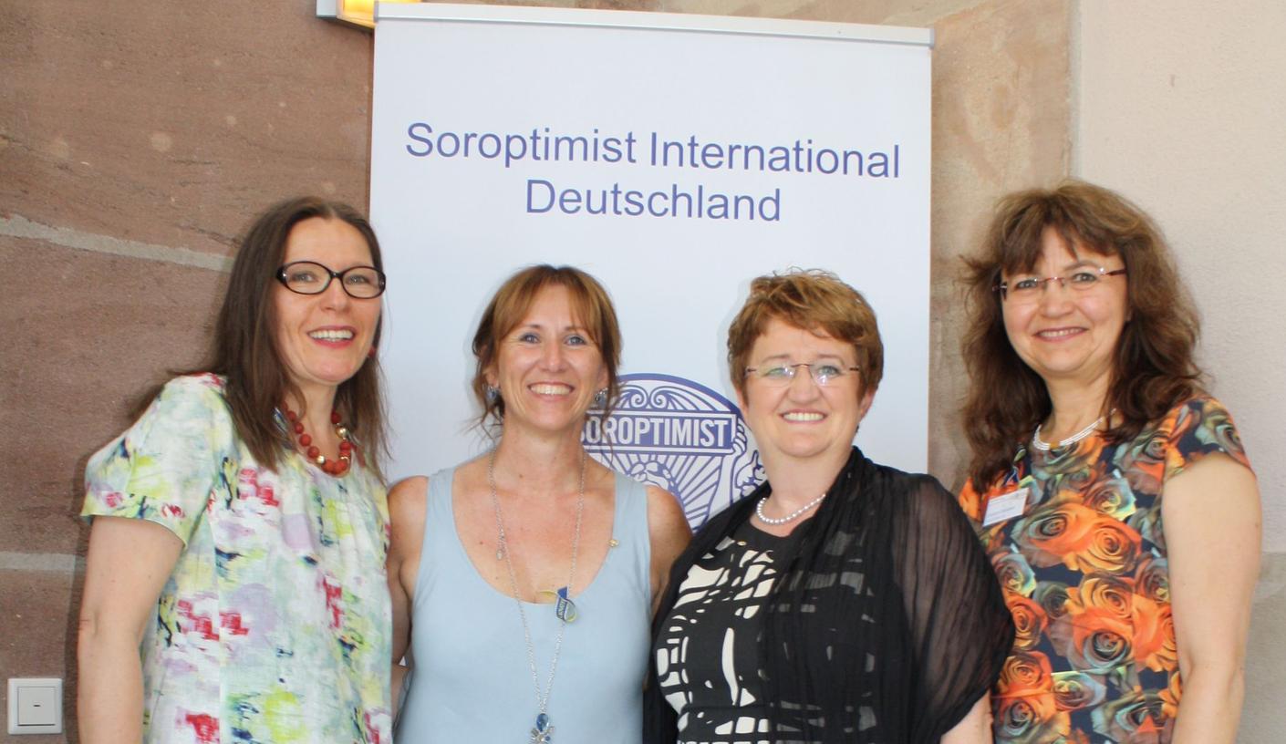 Soroptimist International: Club der besten Schwestern Soroptimist International: Club der besten Schwestern