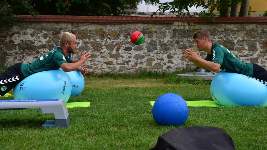 Das Kleeblatt macht sich fit: Trainingslager in Mühldorf