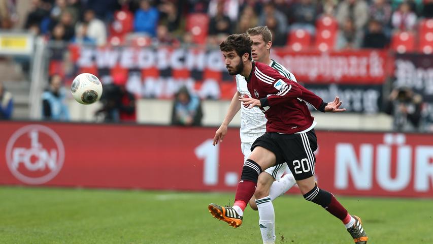 Auf Leihbasis kam José Campana damals von Crystal Palace nach Nürnberg. Bei seinem Debüt in Augsburg hinterließ der wendige und technisch versierte Spielgestalter dann gleich auch nachhaltigen Eindruck beim Club. Schnell, passsicher, gutes Auge: So bereitete Campana Nürnbergs Siegtreffer in der Fuggerstadt vor. "Wenn einer mit Spanien Europameister wird, darf man schon erwarten, dass der was kann", lobte Raphael Schäfer den U19-Helden von 2011 und 2012 nach dessen Einstand im Club-Trikot. Dass es Campana trotz seiner guten Fähigkeiten am Ball nur auf zehn Einsätze brachte für den FCN, davon sieben als Einwechselspieler, macht trotzdem deutlich, dass die Beziehung zwischen dem Spanier und dem Club keine glückliche war.