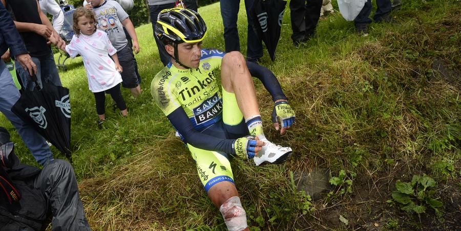 Noch ein Favorit muss aufgeben: Alberto Contador stürzt auf der zehnten Etappe und bricht die Tour ab.