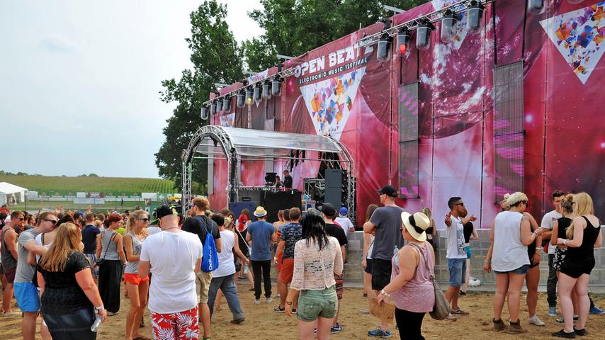 Musik und nackte Haut beim Open Beatz-Festival