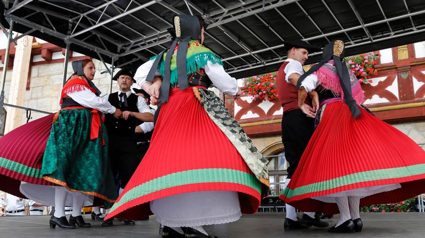 Annafest 2014: Bunter Festzug zieht am Samstag zum Kellerwald