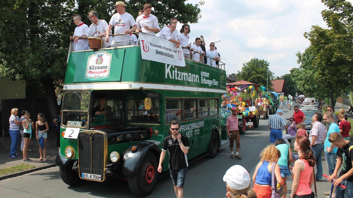 Die Unterasbacher Kirchweih-Organisatoren wollen das bunte Treiben unbedingt am Leben erhalten - eine Online-Petition ist bereits gestartet. Die Unterasbacher Kirchweih-Organisatoren wollen das bunte Treiben unbedingt am Leben erhalten - eine Online-Petition ist bereits gestartet.