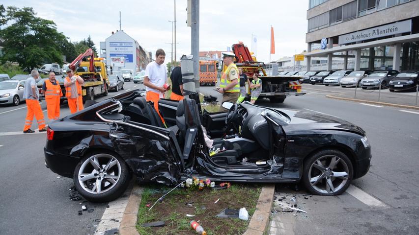 Der Fürther Stürmer Ilir Azemi war am Donnerstagmorgen in Nürnberg in einen schweren Verkehrsunfall verwickelt. Ein...