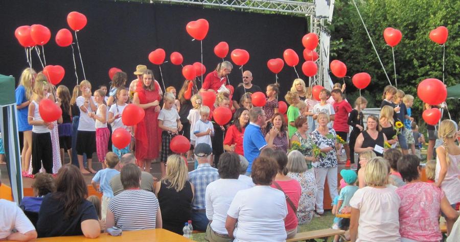 Kunterbuntes Kinder-Kunst-Festival in Regelsbach