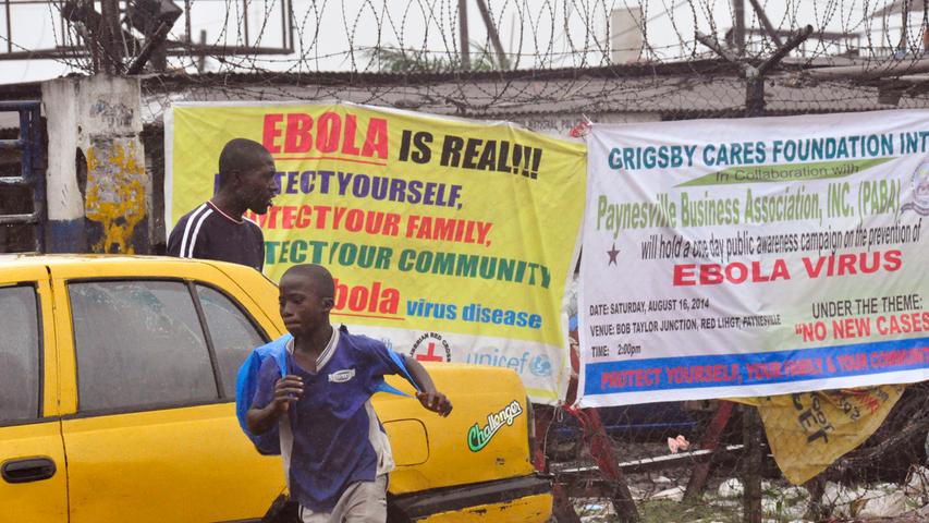 Bewaffnete stürmen am 17. August einen Ebola-Klinik in Liberia und verhelfen mindestens 17 Patienten zur Flucht.